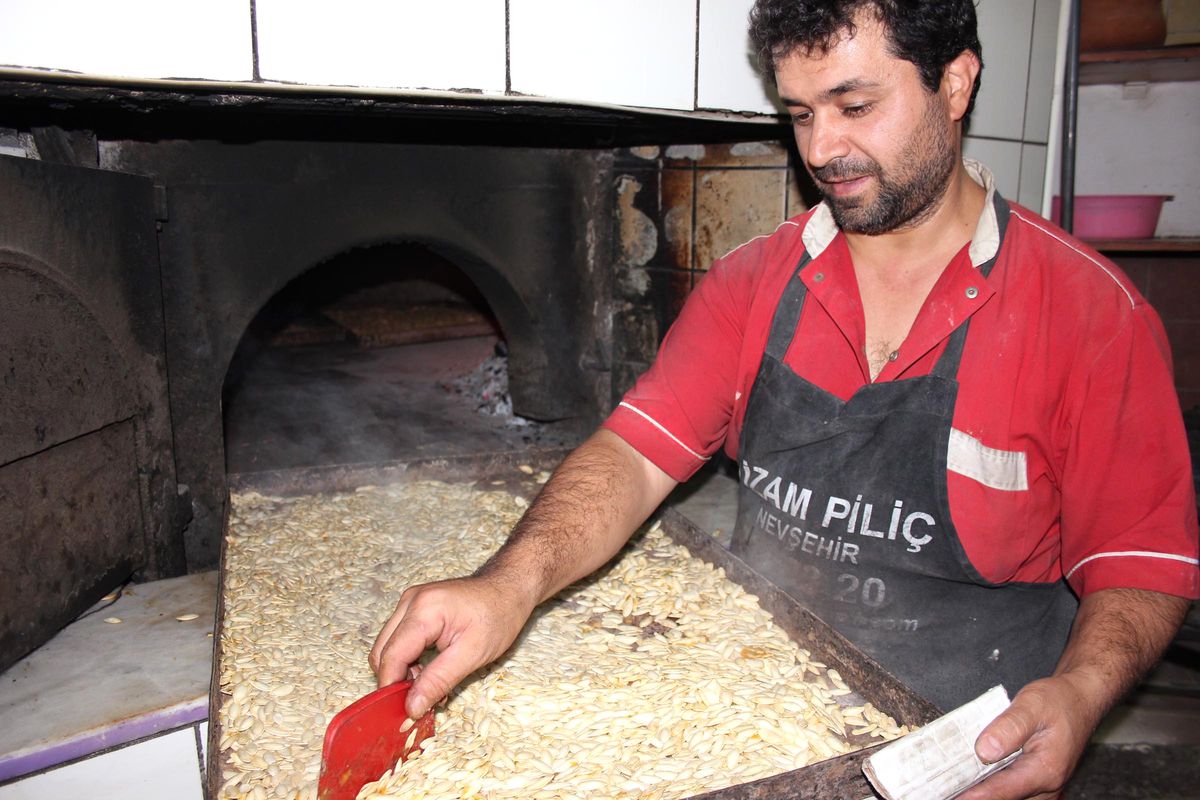 Çerezlik Kabak Çekirdekleri Kavrulmaya Başlandı