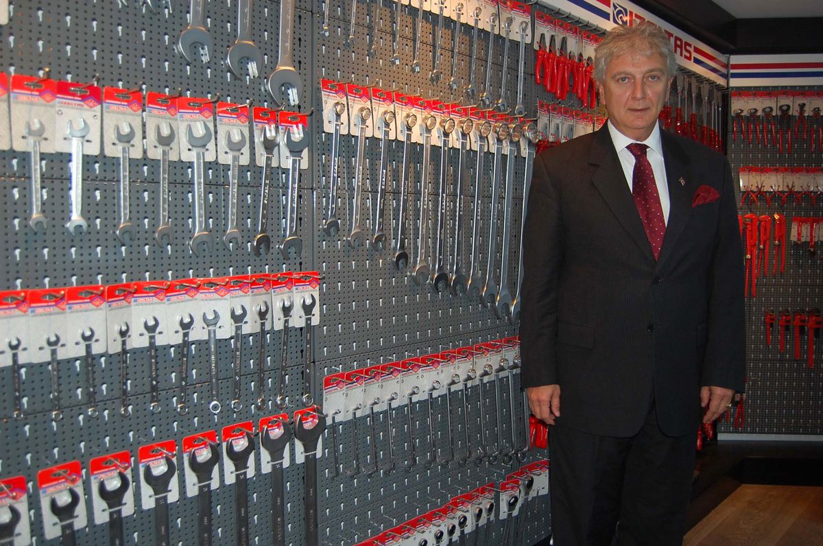 İzeltaş Ar-Ge Merkezi Kurdu