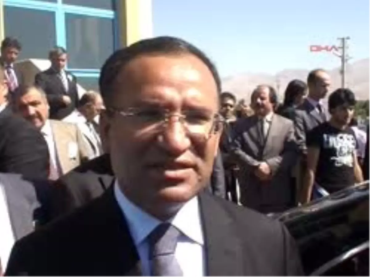 Niğdeekbozdağ Şiddetle Yeni Anayasaya İhtiyaç Var