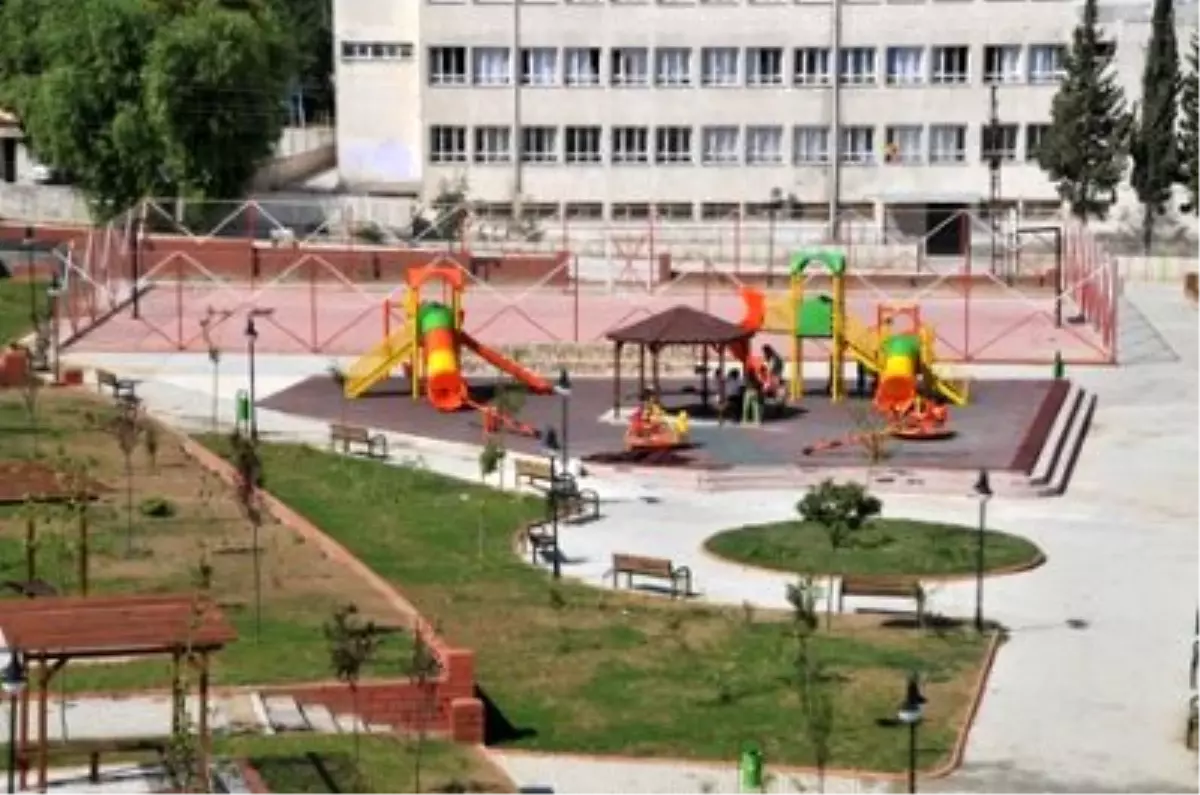 Esentepe Mahallesi\'ne Yeni Park