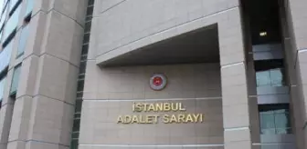 Adalet Sarayı'nda Bıçaklı Kavga: 7 Yaralı