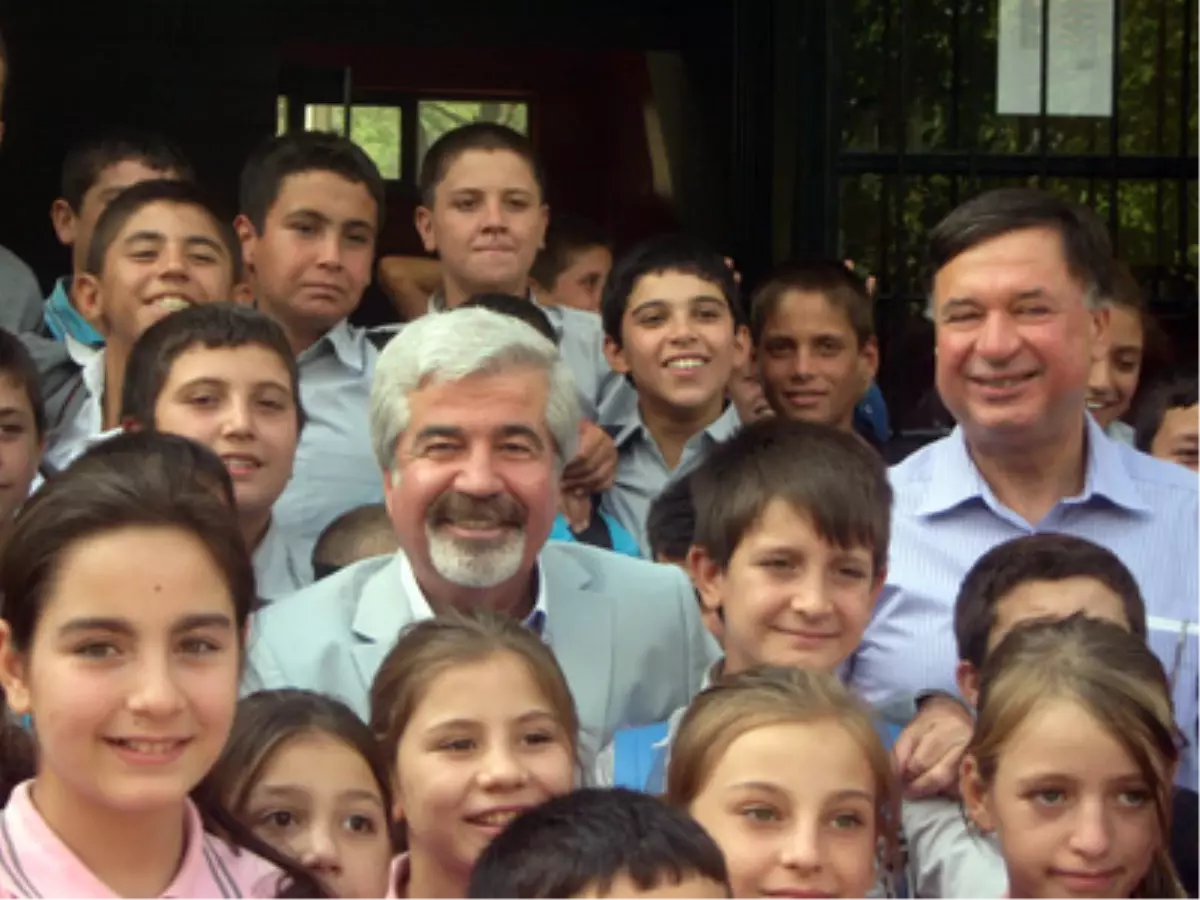 Konaklı\'ya Hizmet Yağdı