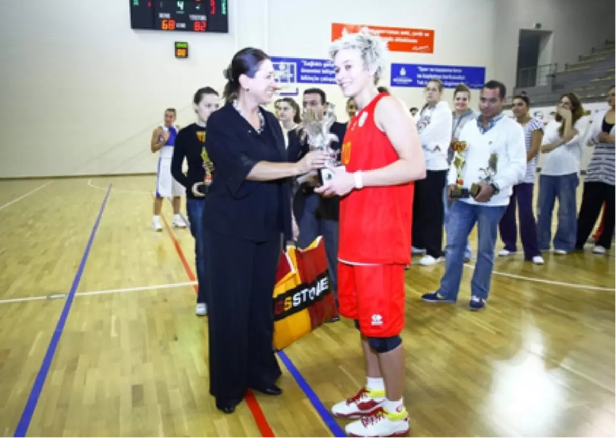 Magic Cup 2011 Sona Erdi