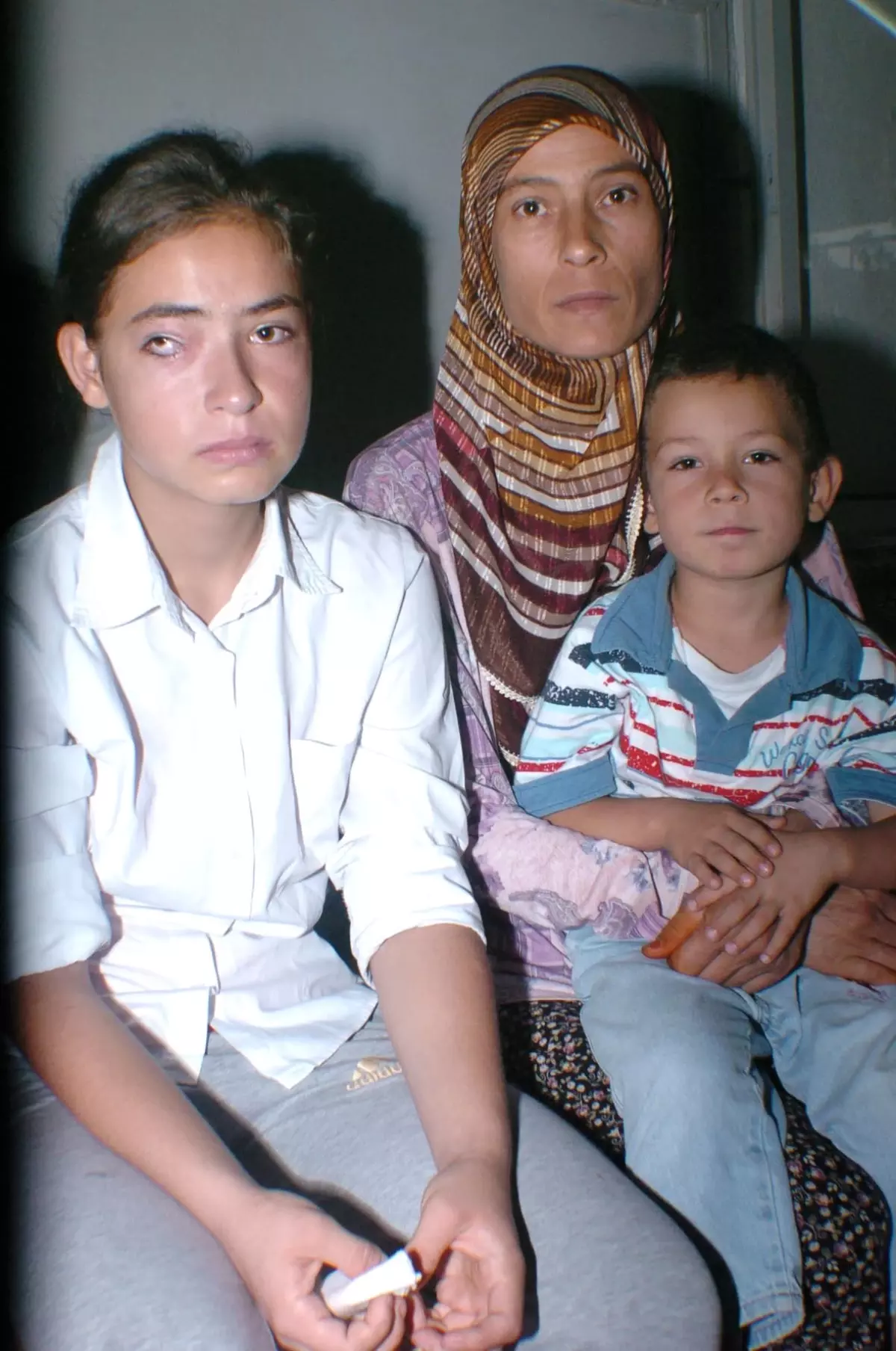 Minik Buse\'nin Görme Umudu 6 Bin Liraya Bağlı