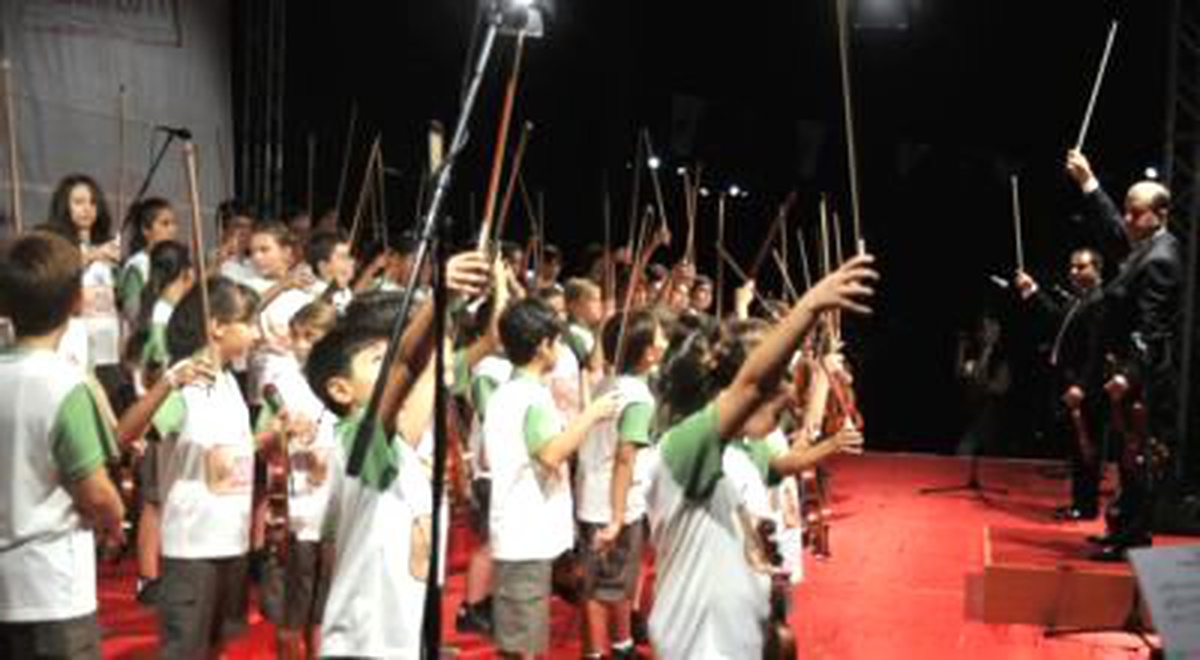 Antalya Çocuk Senfoni Orkestrasından Konser