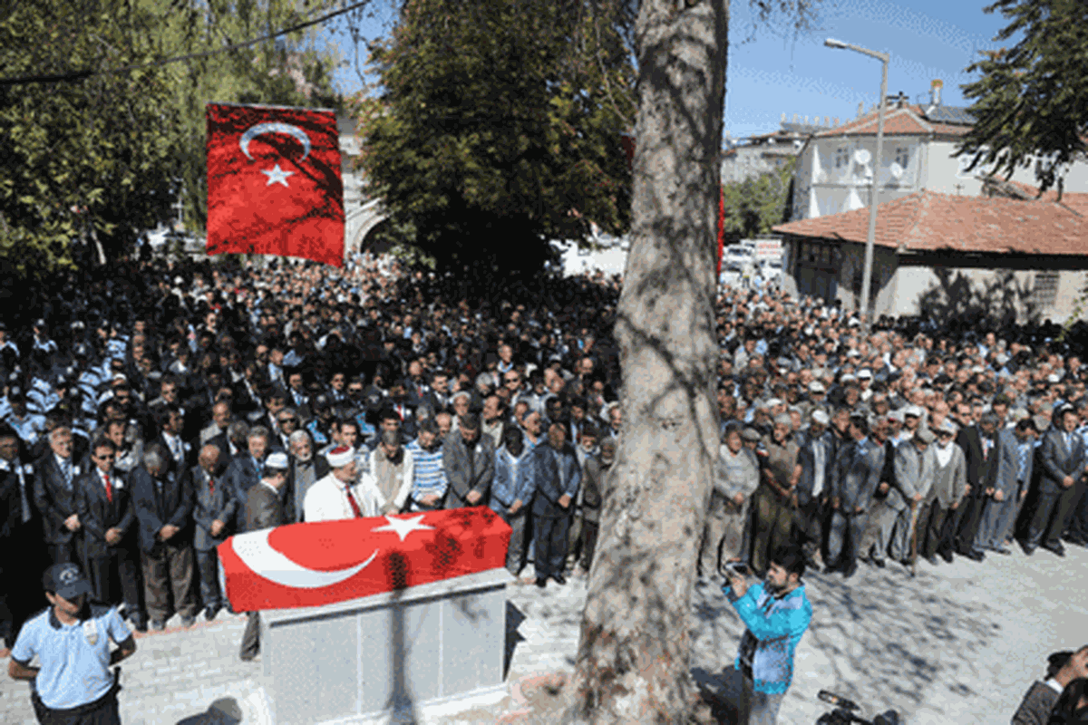 Şehitler Dualarla Uğurlandı