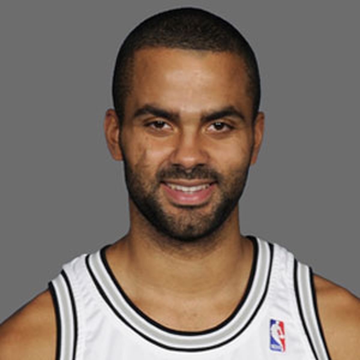 Tony Parker'da Avrupa'nın Yolunu Tuttu