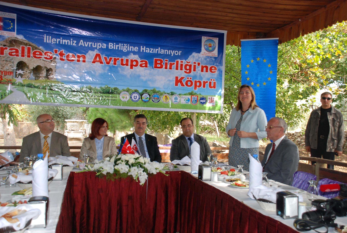'tralles'ten Avrupa Birliği'ne Köprü' Projesi Tanıtıldı
