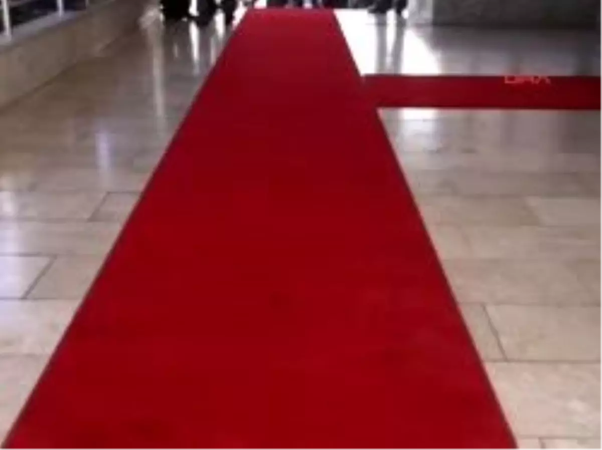 Belediyeden Tazminat Kazandı Bakandan Paranın Ödenmesini İstedi