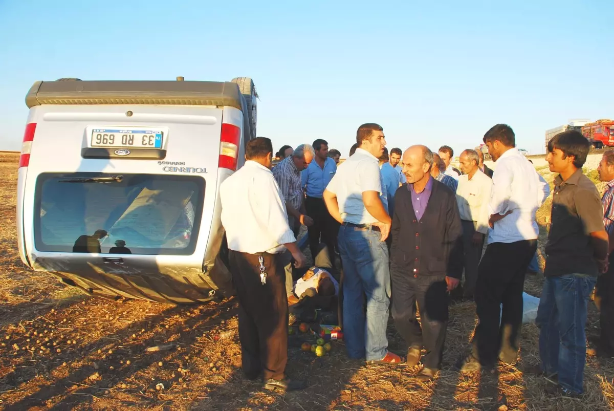 Hilvan\'da 2 Kaza, 6 Yaralı