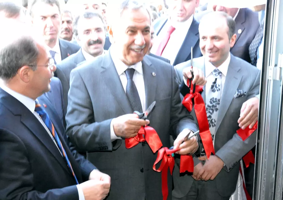 Arınç: Bütçede Birinci Sıra Milli Eğitim\'e Geçti