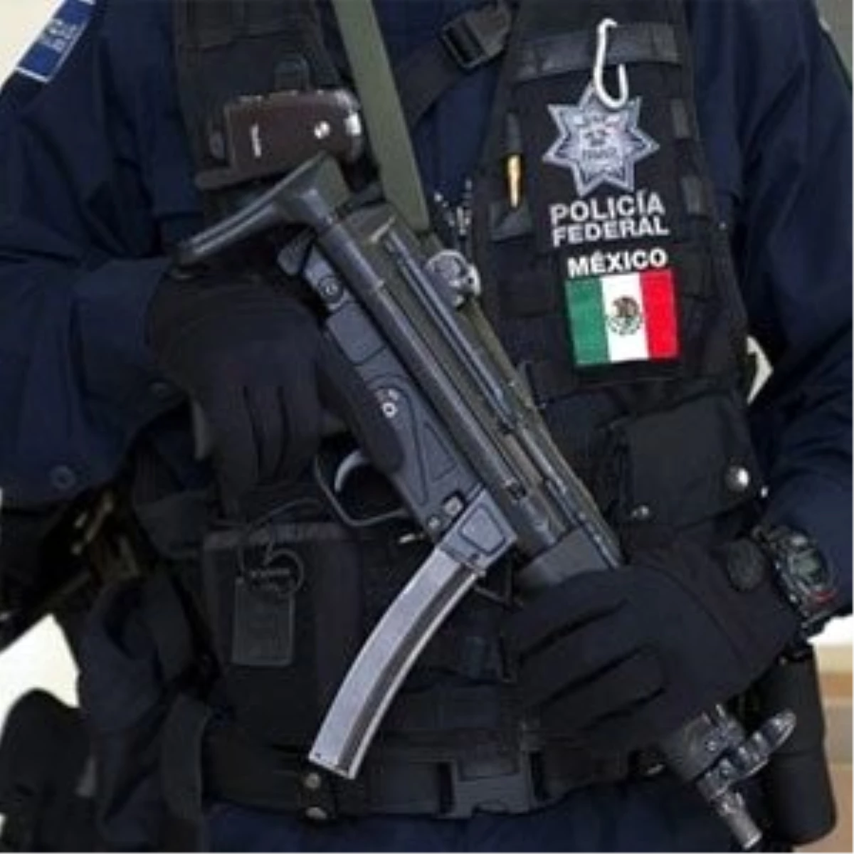 Meksika\'da 32 Ceset Bulundu