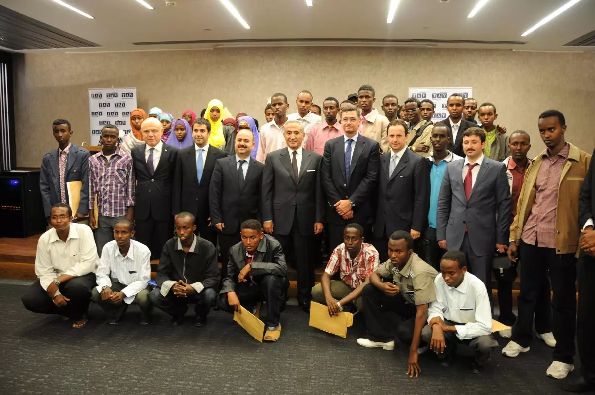 165 Somalili Öğrenciye Kucak Açtılar