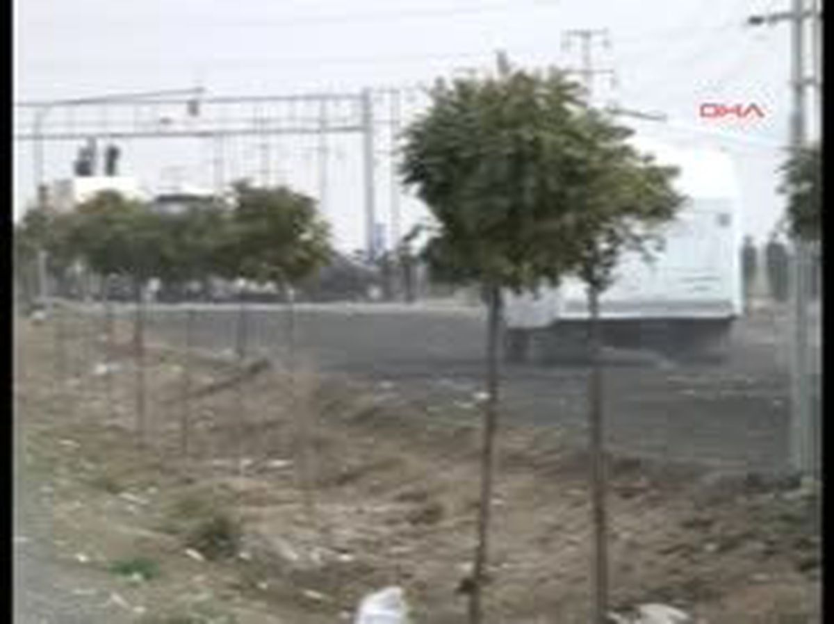 Gemlik'e Giden BDP Konvoyu, Diyarbakır Çıkışında Durduruldu