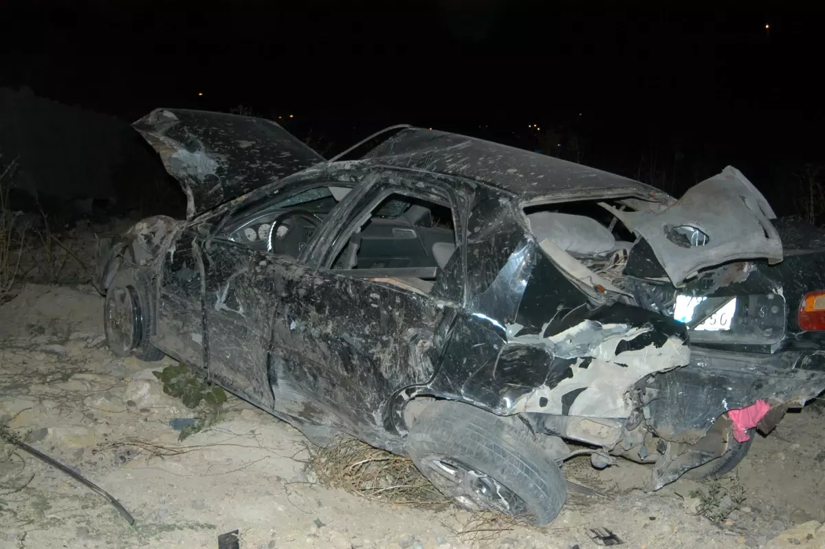 Otomobil Uçuruma Yuvarlandı: 1 Ölü