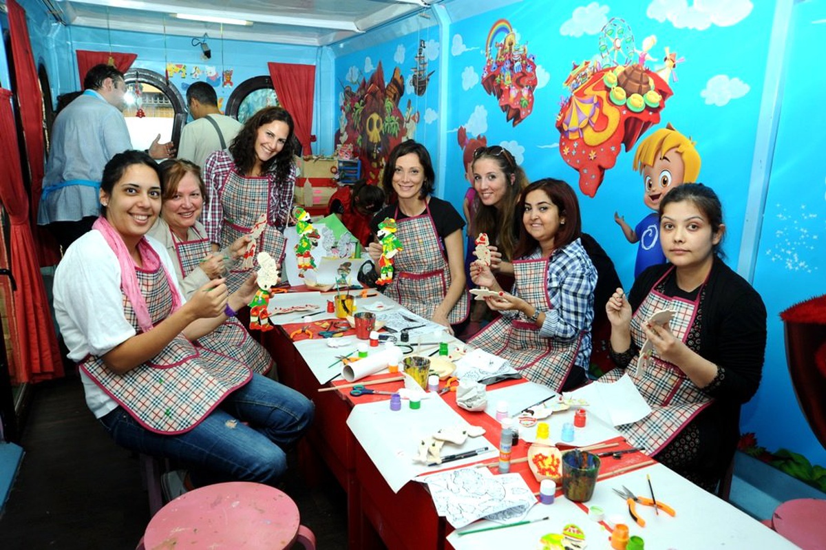 Oyuncak Müzesi'nde Karagöz Ve Hacivat'a Hayat Verildi