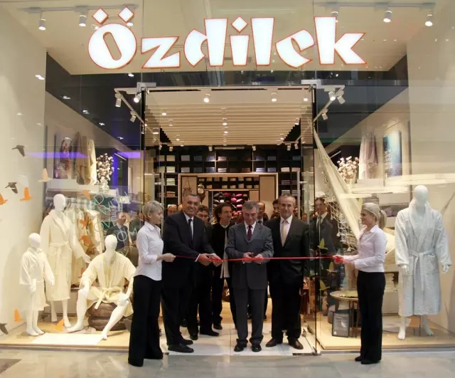 Ozdilek Avrupa Daki Ilk Magazasini Londra Da Acti Son Dakika Ekonomi
