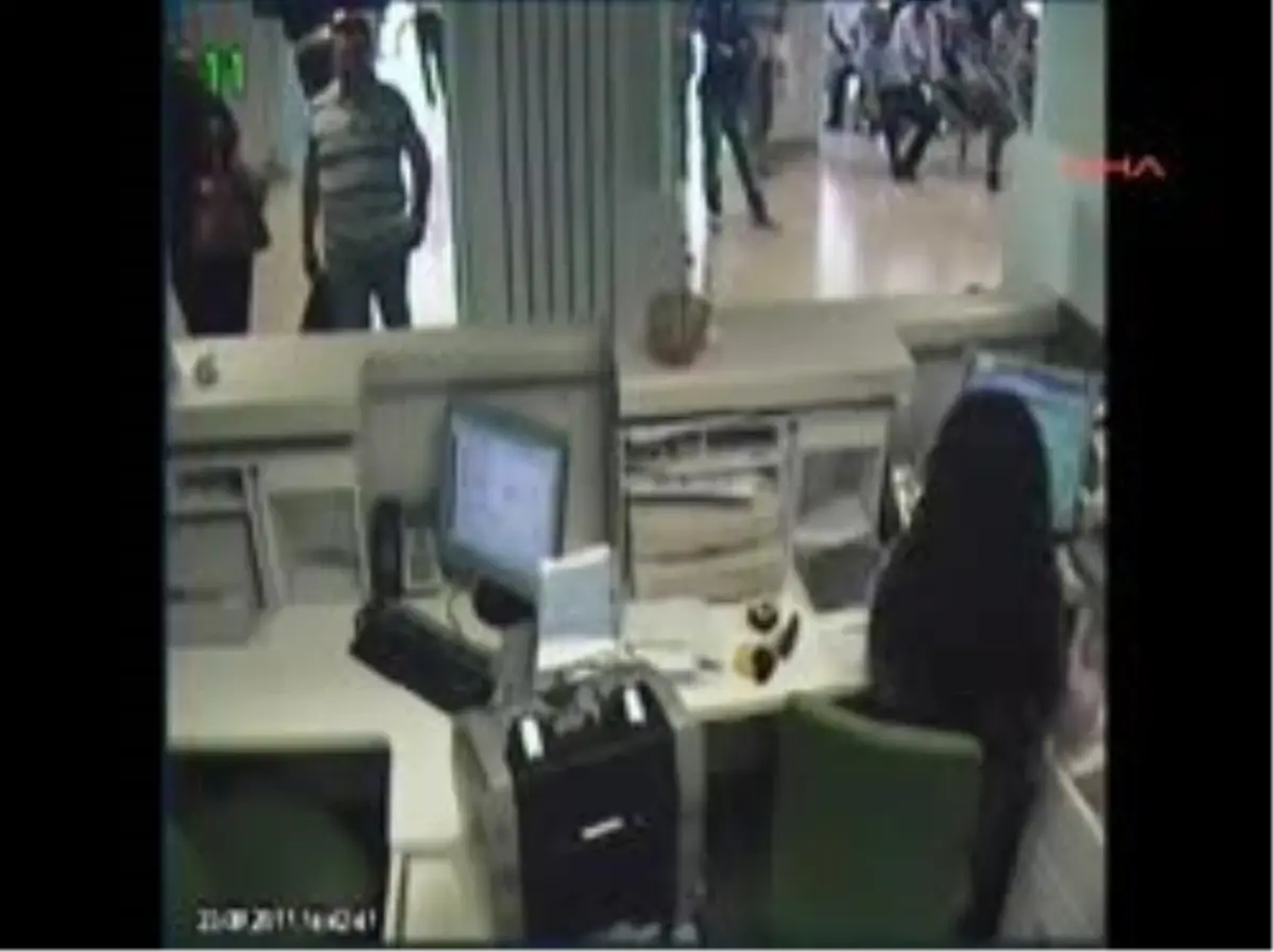 Kapkaç Anı Kameraya Böyle Yansıdı