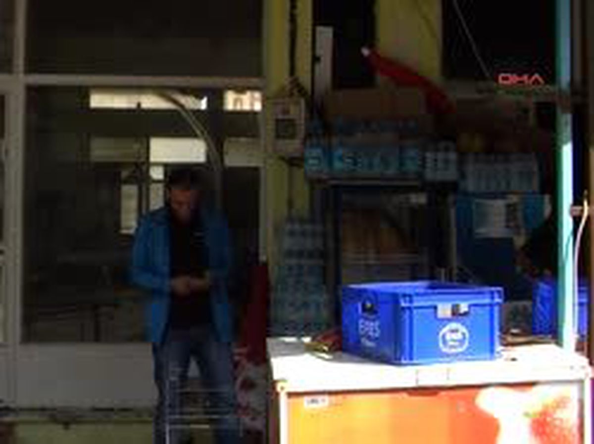 Kuşadası'nda Korkutan Kundaklamalar