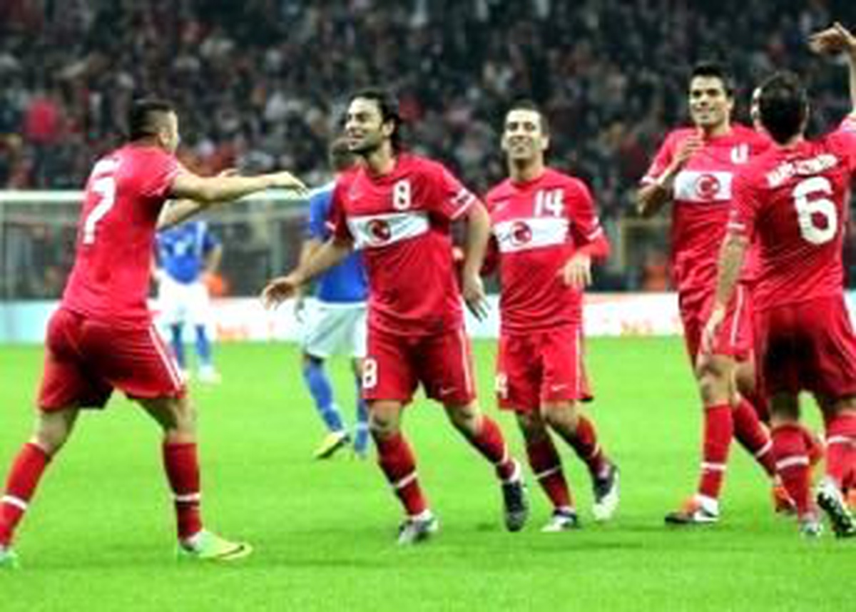 Arena'da İlk 11'imiz...