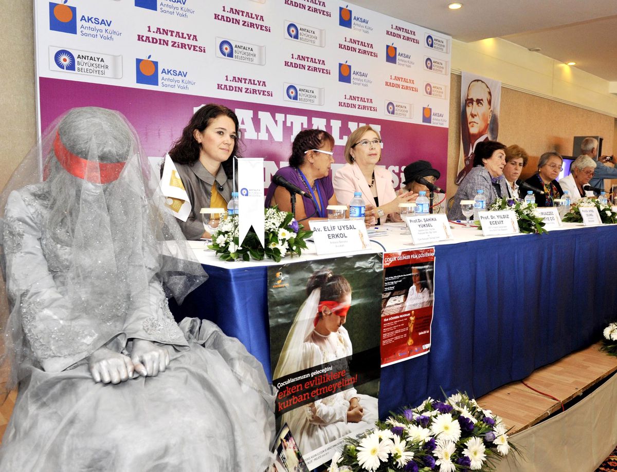 Bakan'dan Topyekün Mücadele Çağrısı