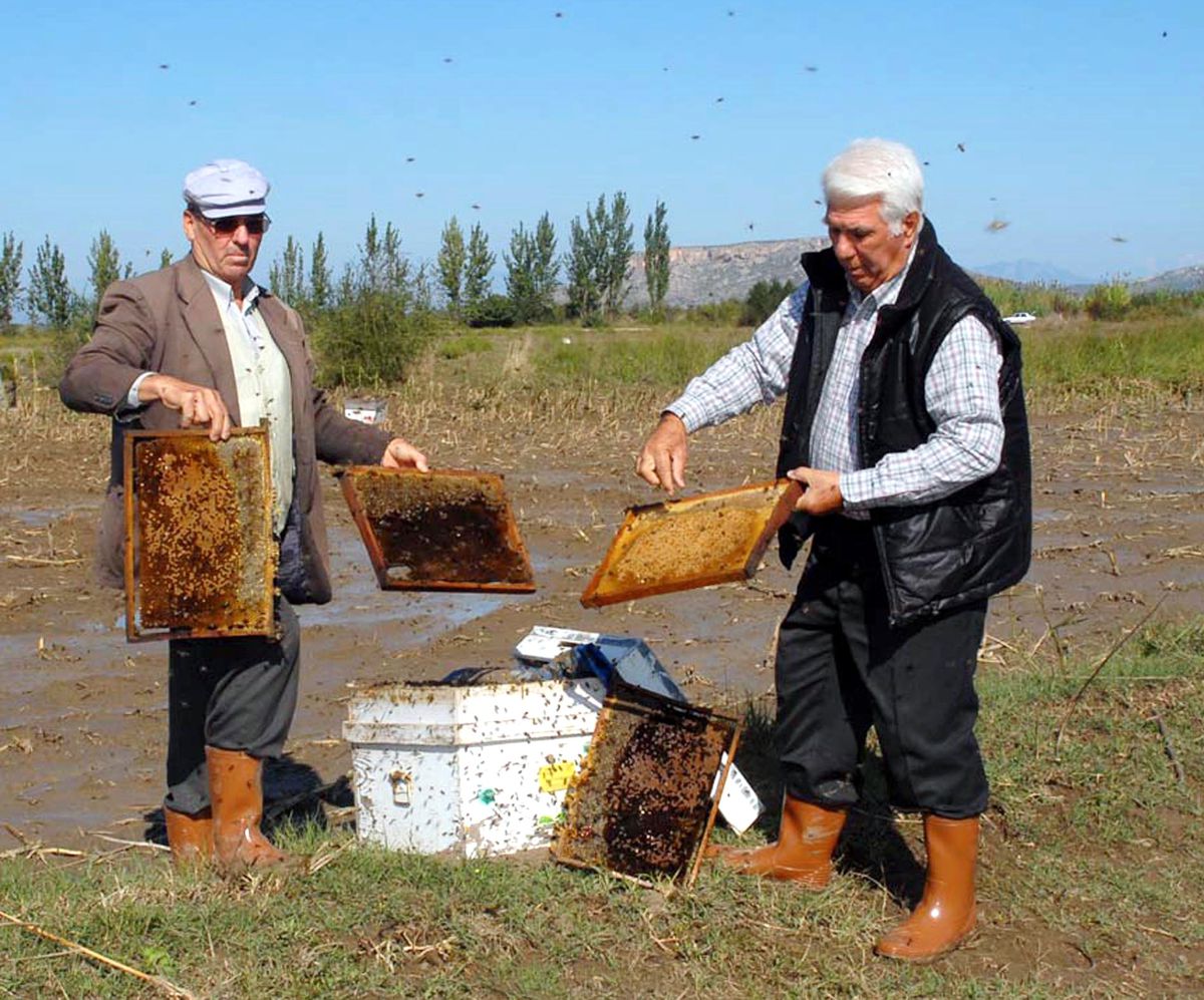 Seldeki Kayıp 2 Kişi Aranıyor