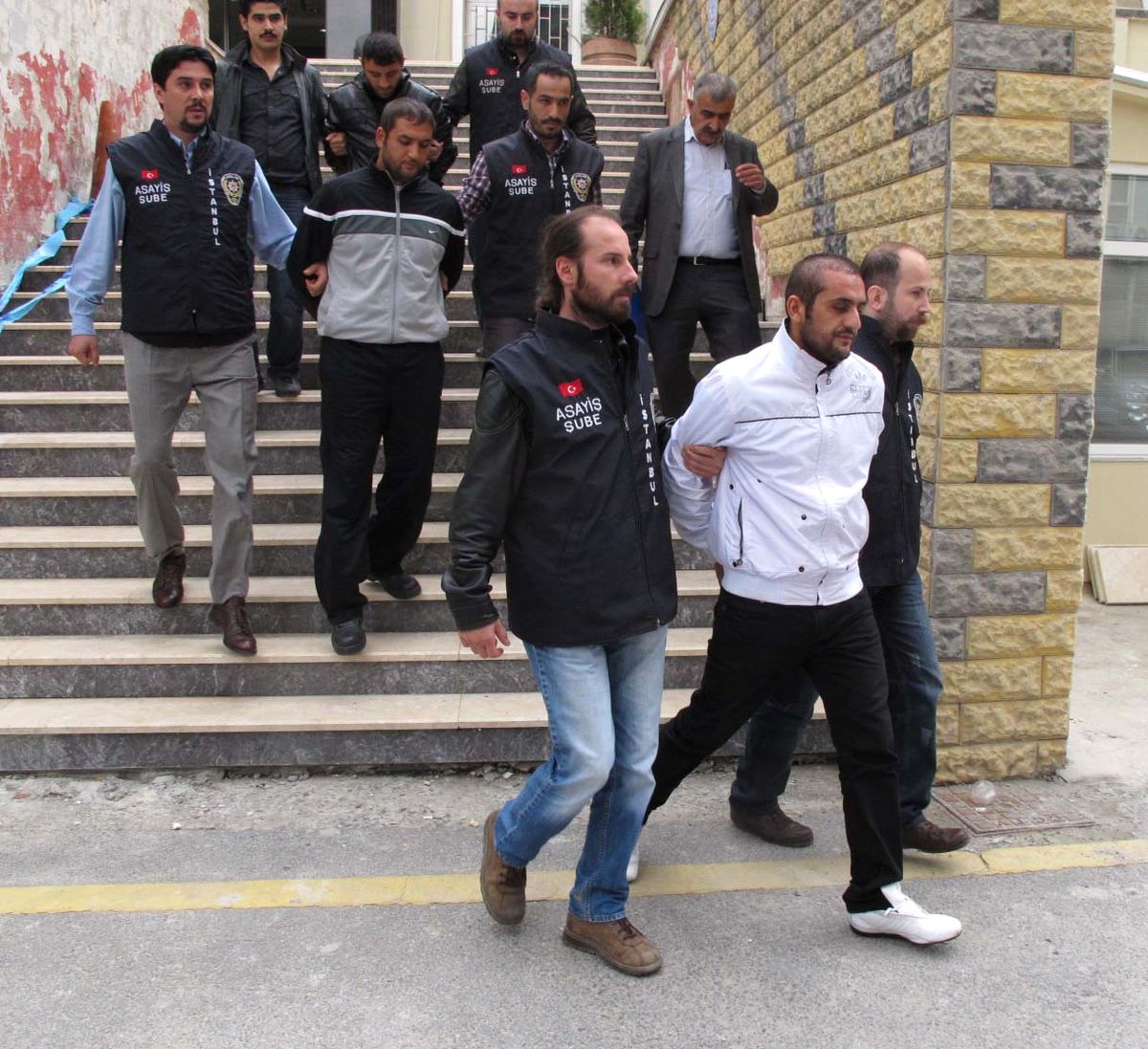 Taksi Gaspçıları Yakalandı
