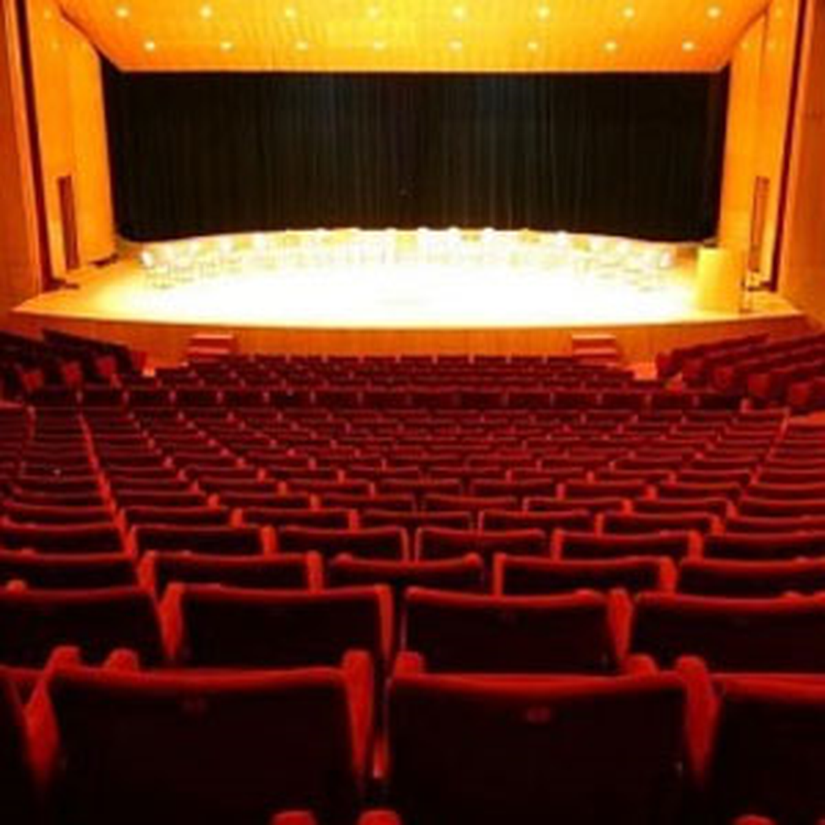 Crr Konser Salonu'nda Sezon Dopdolu