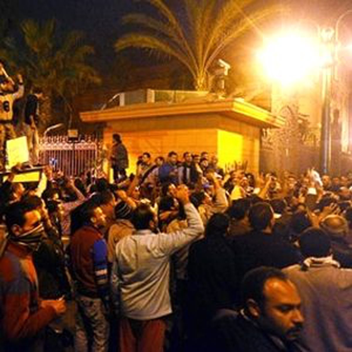 Hollanda'dan Mısır'a Tehdit