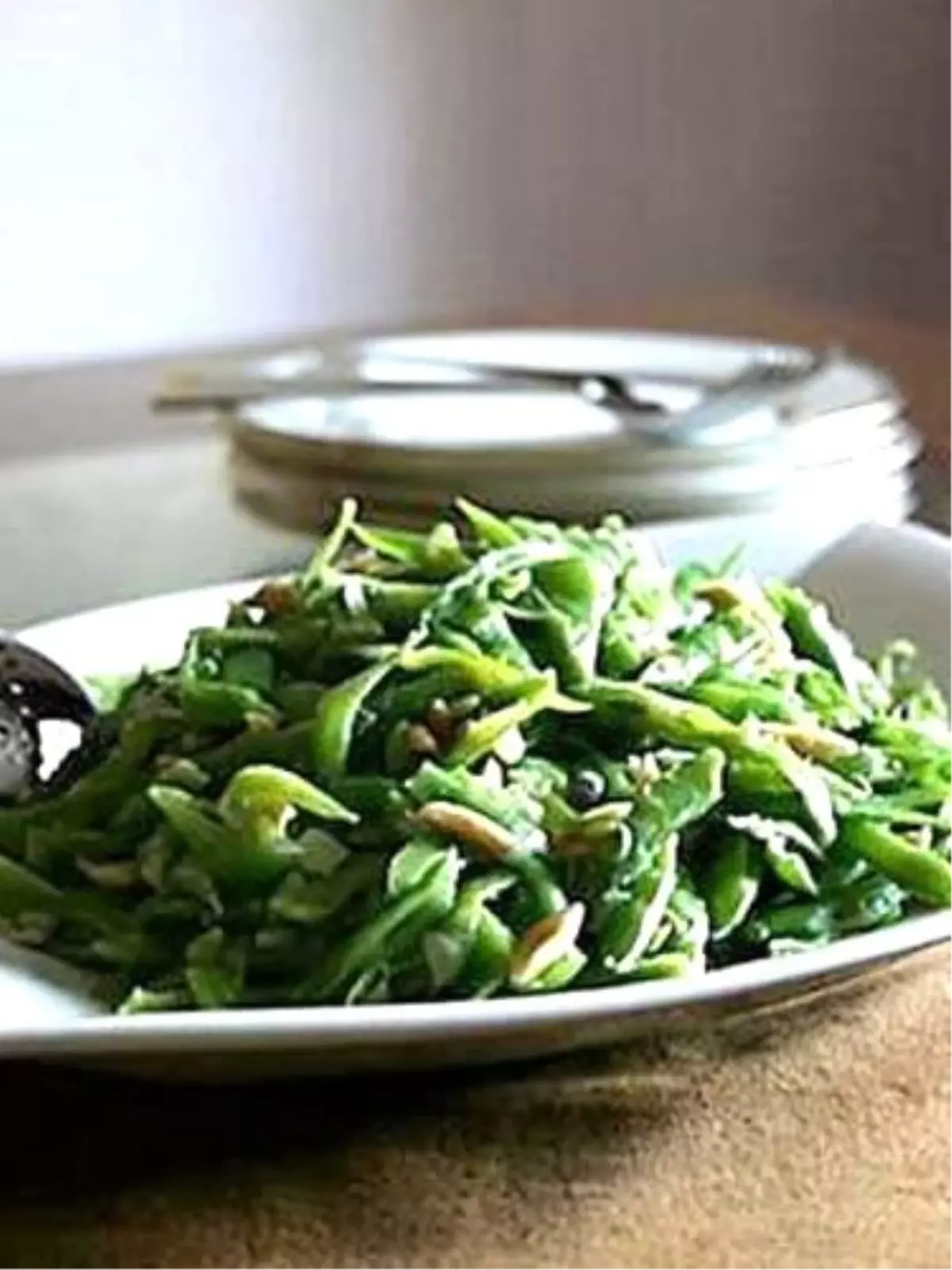 Hafta Sonu Lezzeti: Bademli Fasulye