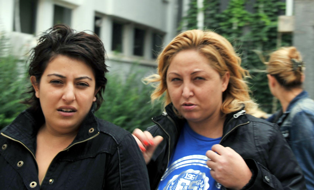 150 Aracı Çalıp Satan Şebekenin Üyeleri Dolmuşa Binmiş