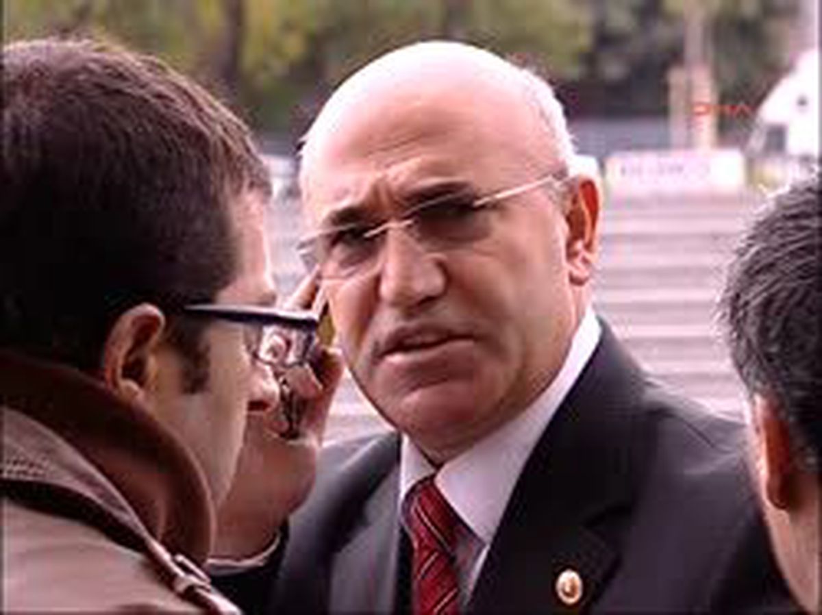 CHP'li Vekiller Başsavcıvekiliyle Görüştü