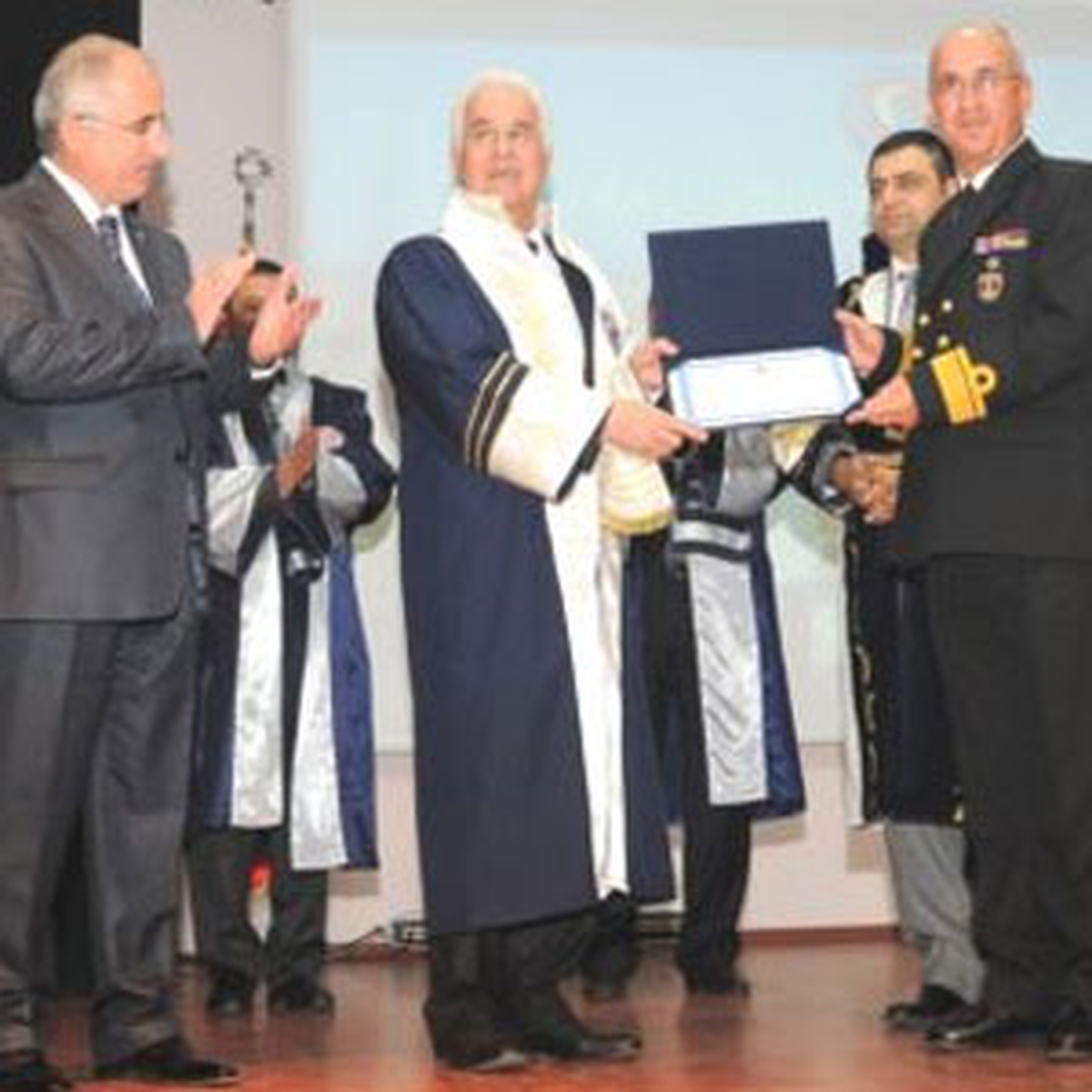 Eroğlu'na Fahri Doktora