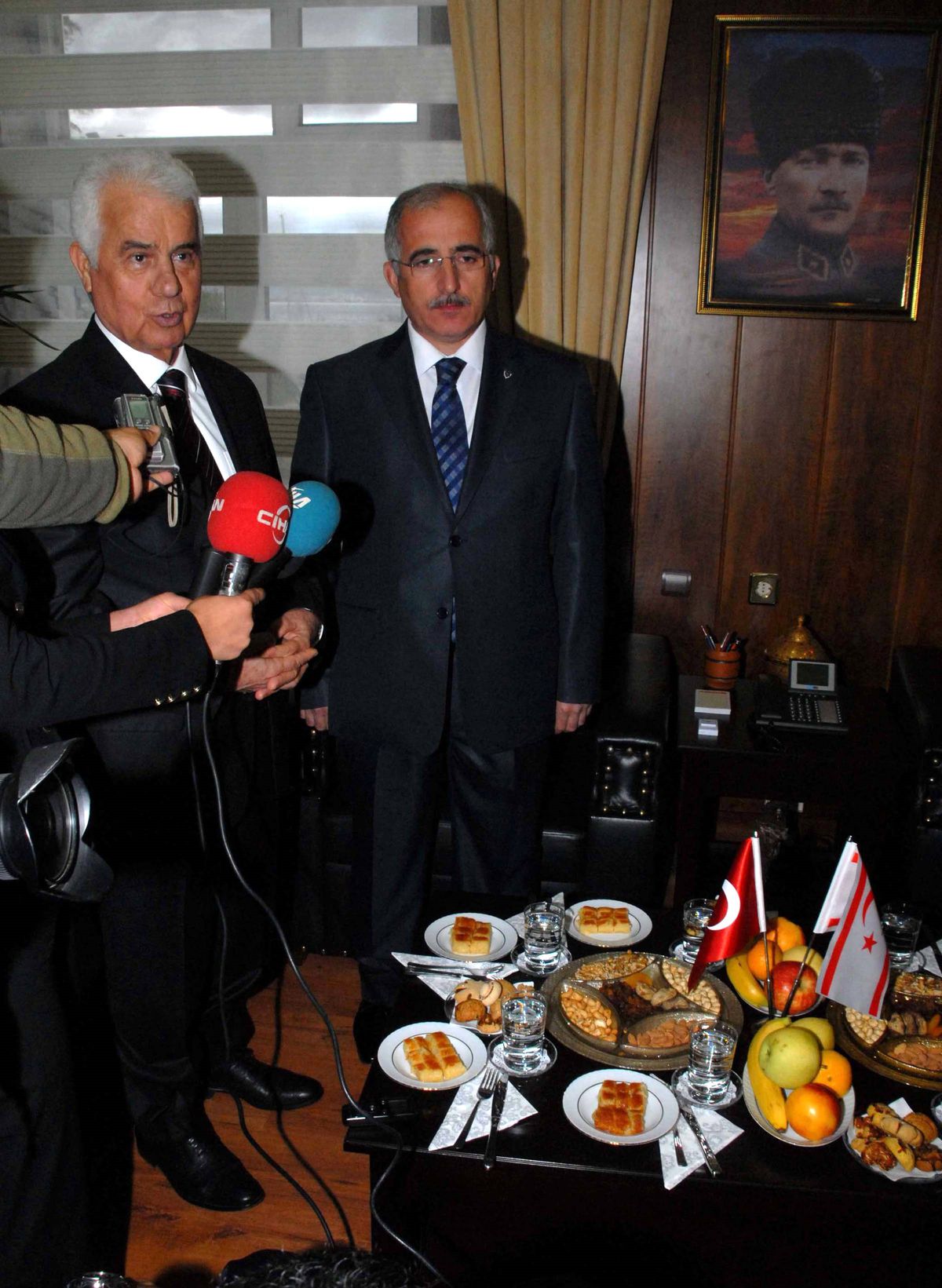 KKTC Cumhurbaşkanı Eroğlu Çanakkale'de
