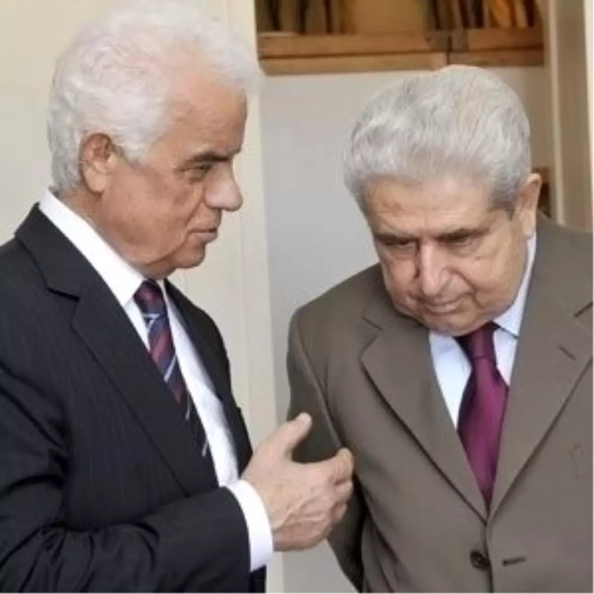 Eroğlu, Görüşme Şartını Açıkladı