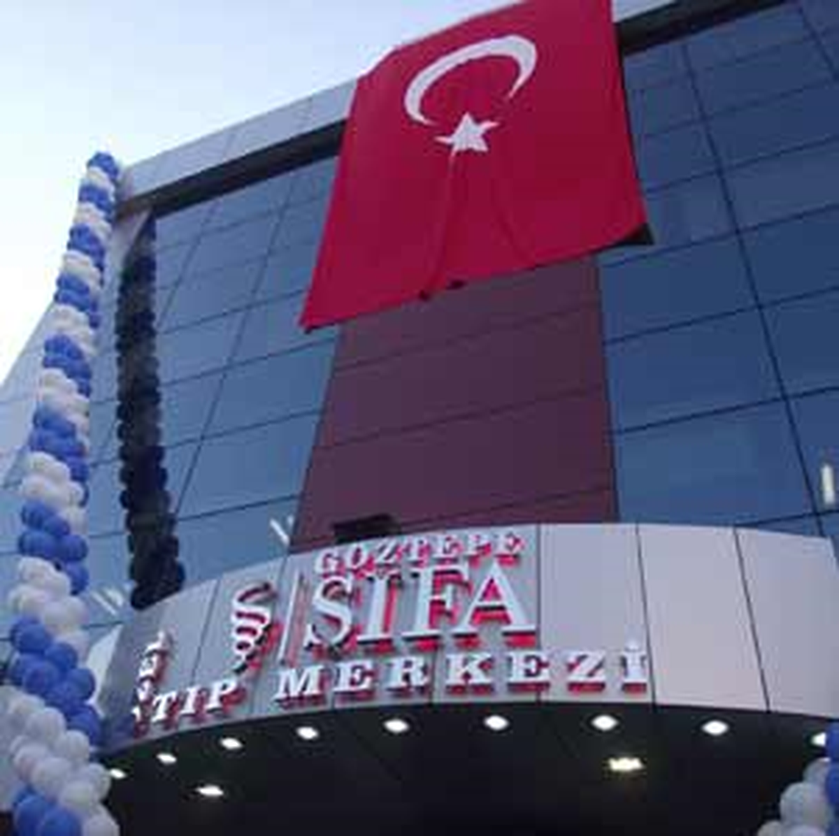 'Göztepe Şifa Kapılarını Açtı'