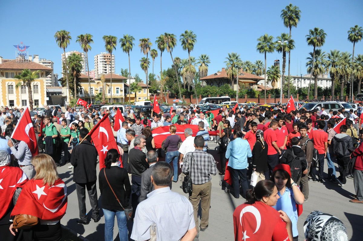 Adana'da Terörü Lanetlediler