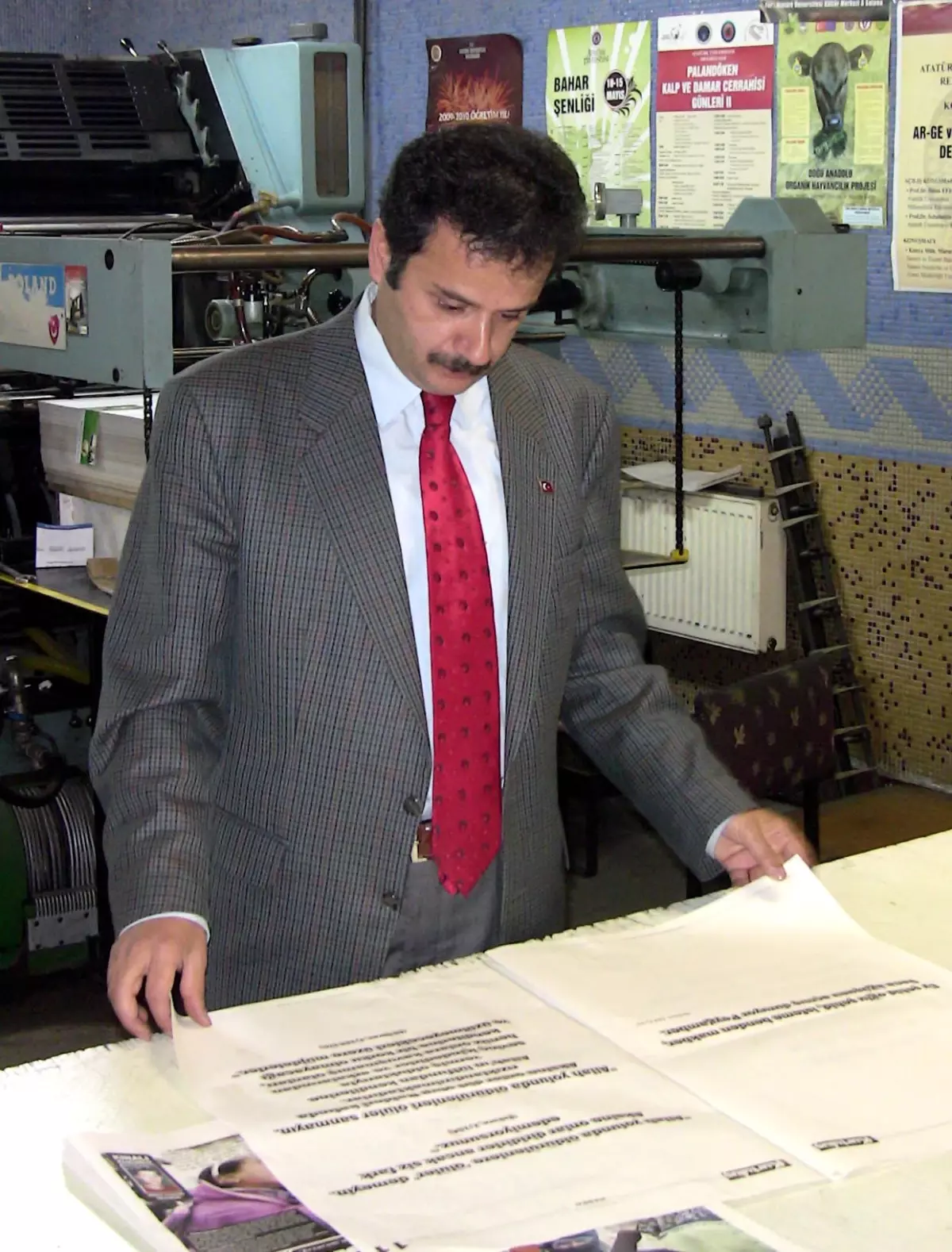 Yerel Gazetede Sadece Teröre Tepki Mesajları