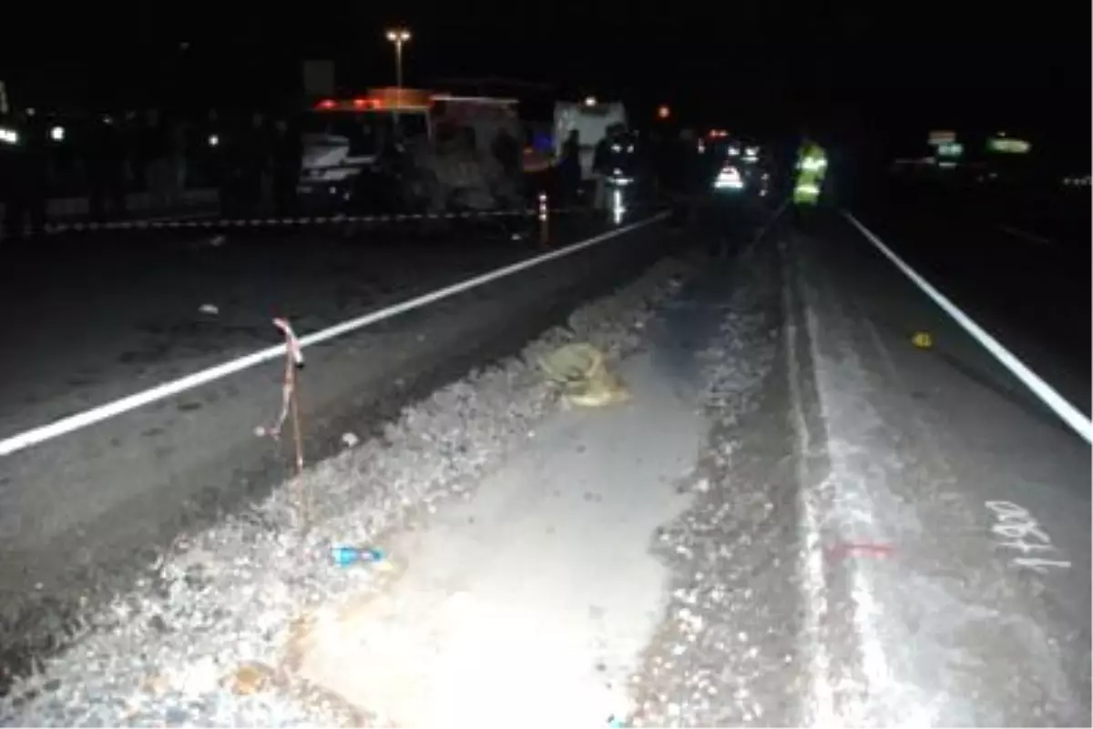 Çukur Kazası: 2 Ölü