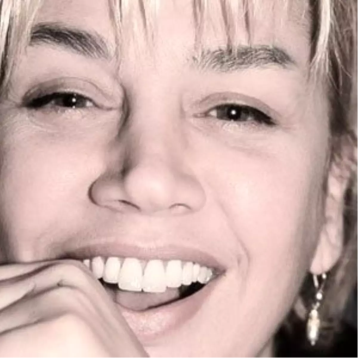 Sezen Aksu\'dan Barış Mesajı