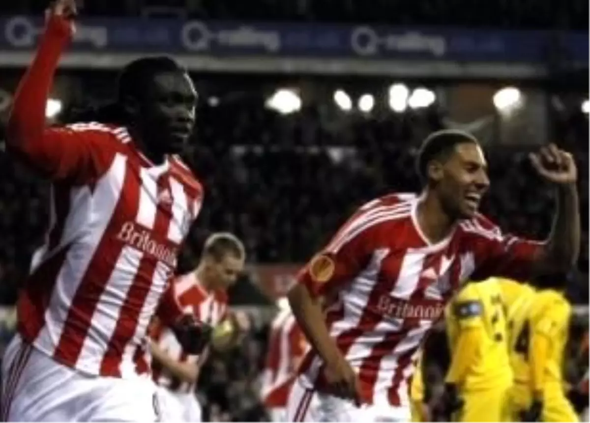 Stoke City İlk Yarıda Bitirdi