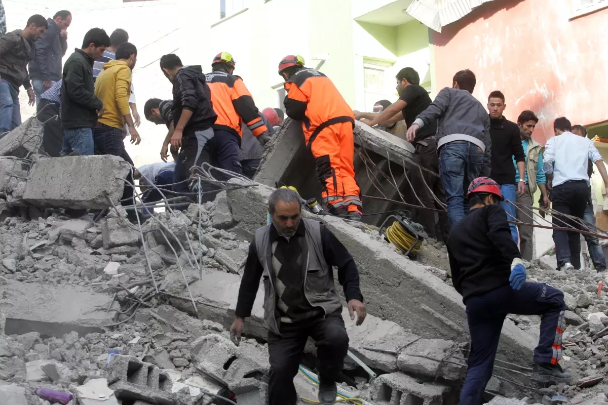 Doğu Anadolu 6,6\'lık Depremle Sallandı