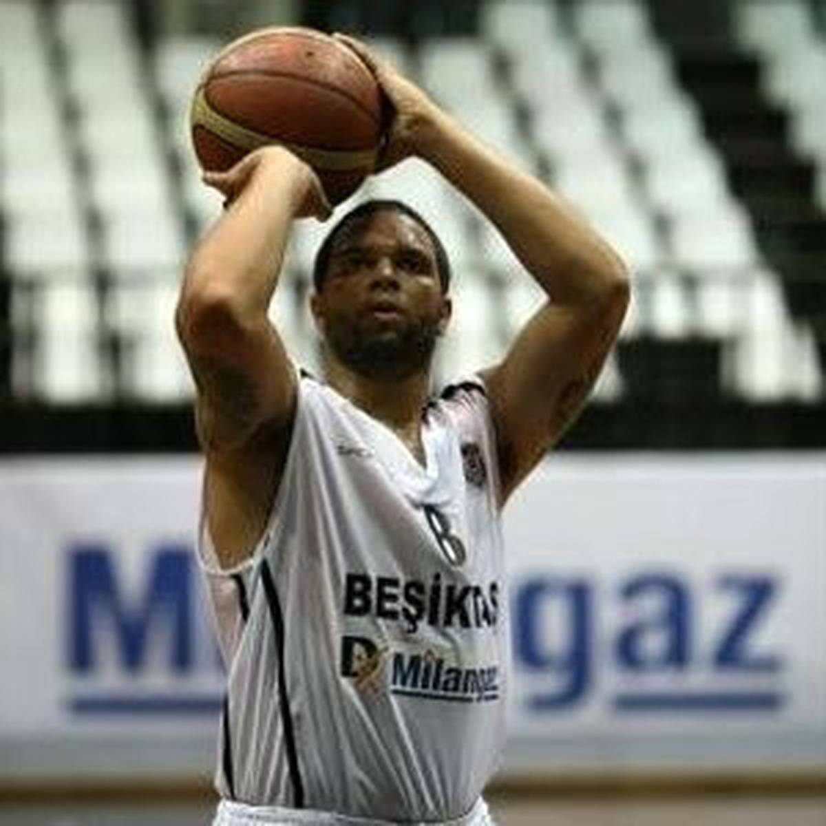 Pınar Karşıyaka - Beşiktaş Milangaz: 93-100