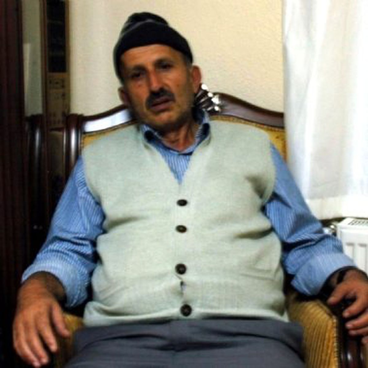 Depremde Ölen Öğretmenin Konya'daki Baba Evine Ateş Düştü