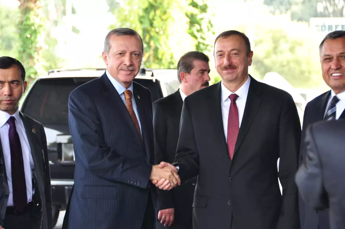 Rafineri Temeline, Erdoğan ve Aliyev\'den Geleceğe Yazılan Mektup