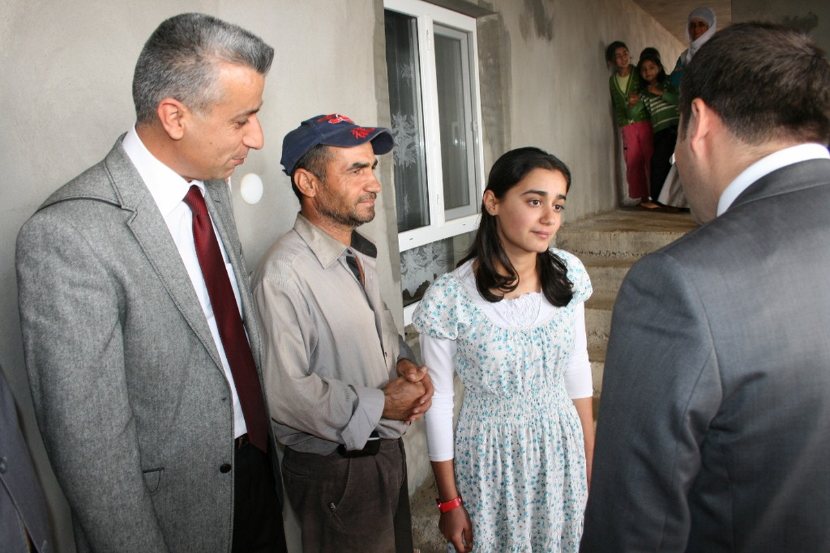 Seher, Kahta'nın Kardeleni Oldu