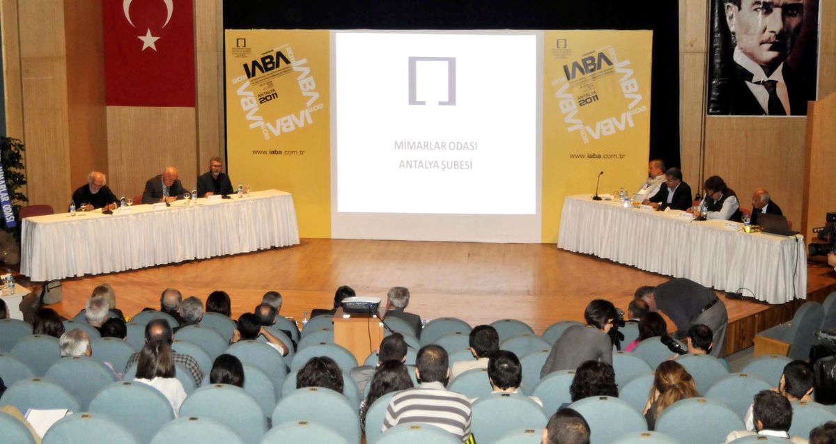 Uluslararası Mimarlık Bienali Başladı