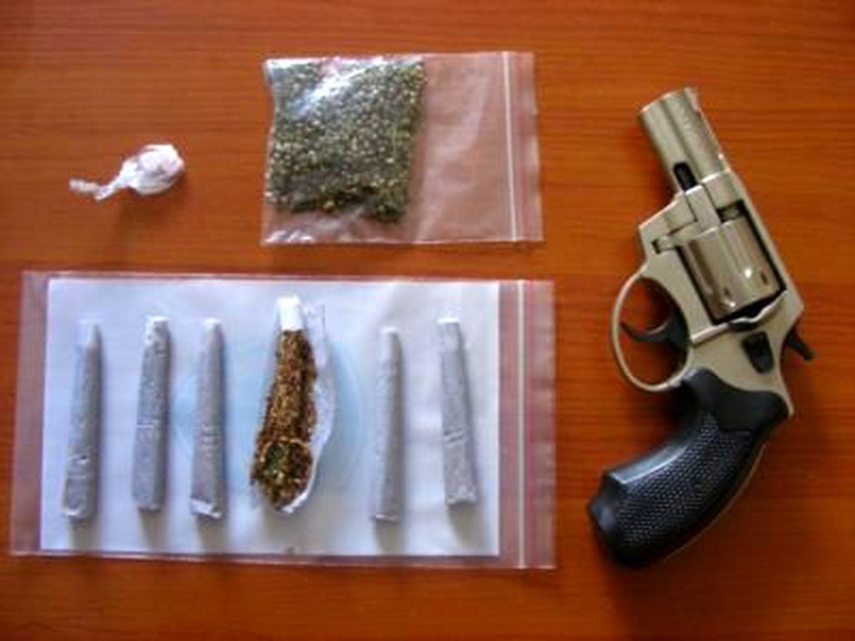Uyuşturucu Satıcısı Çift Tutuklandı