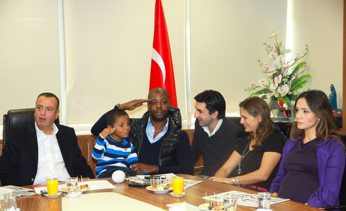 Ataşehir Belediyesi'nin Yardım Kampanyası Büyüyor