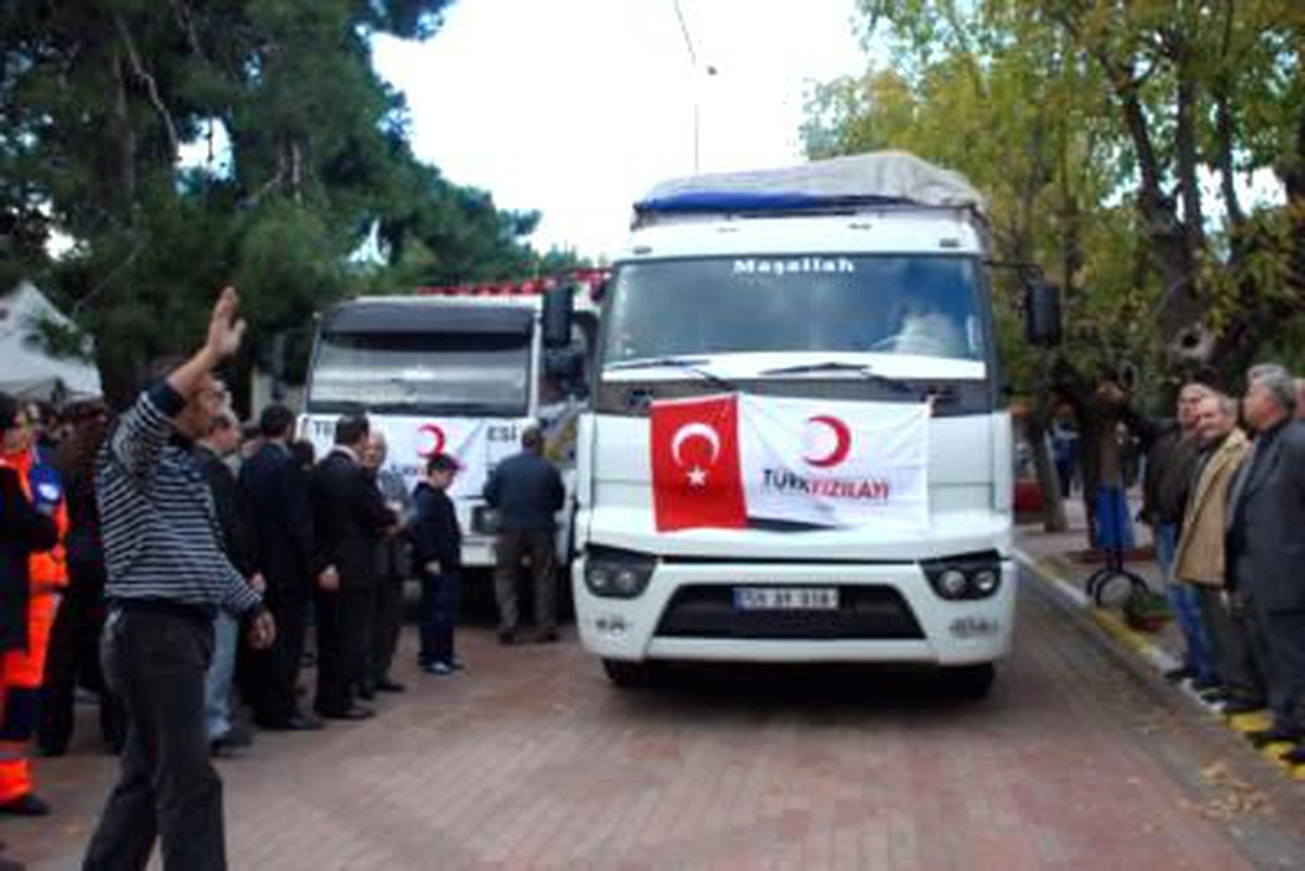 Tekirdağ'dan Depremzedelere Yardım